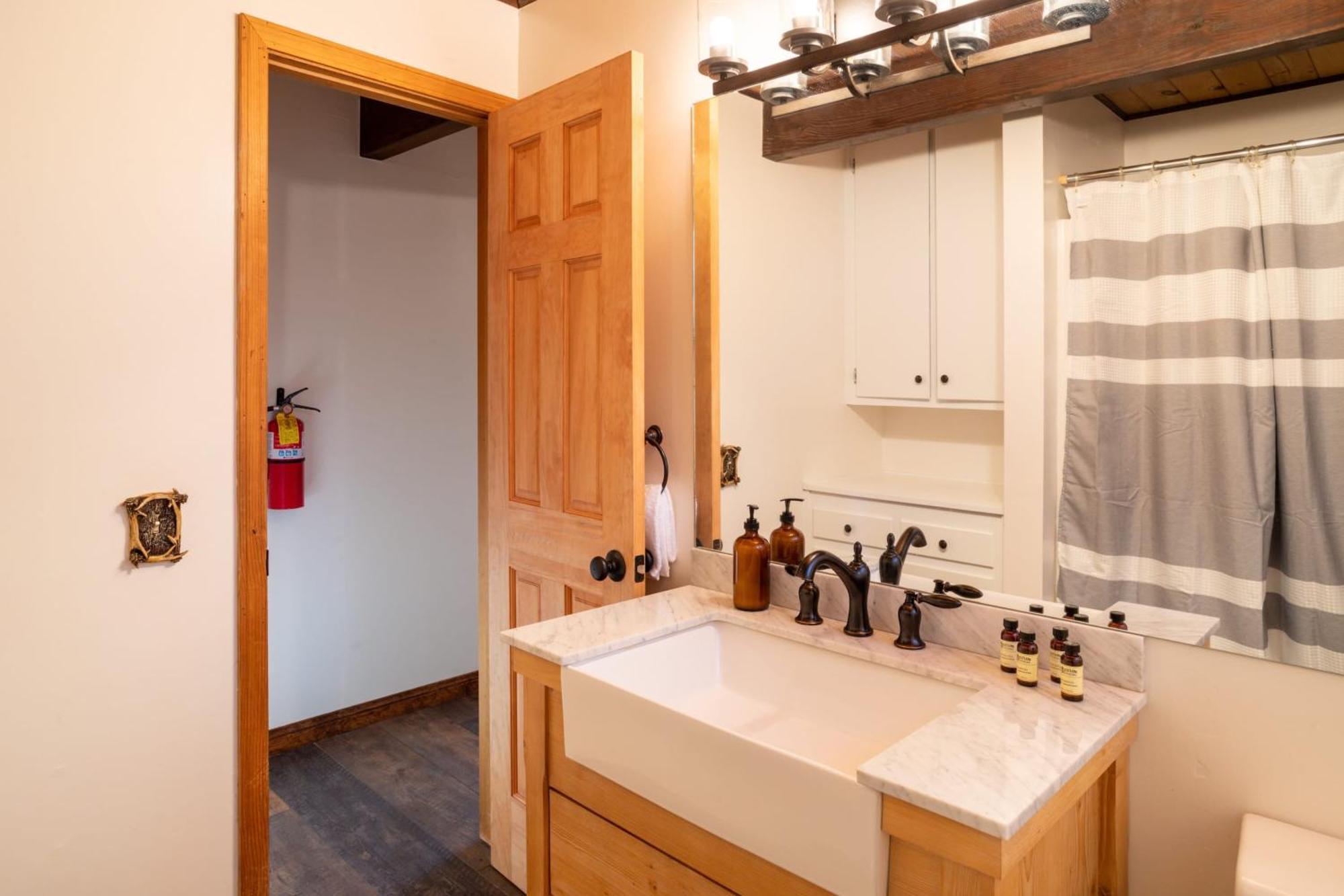 Bear'S Lair By Avantstay 3Mins From Bear Mountain Ski Resort Big Bear Lake Exterior photo