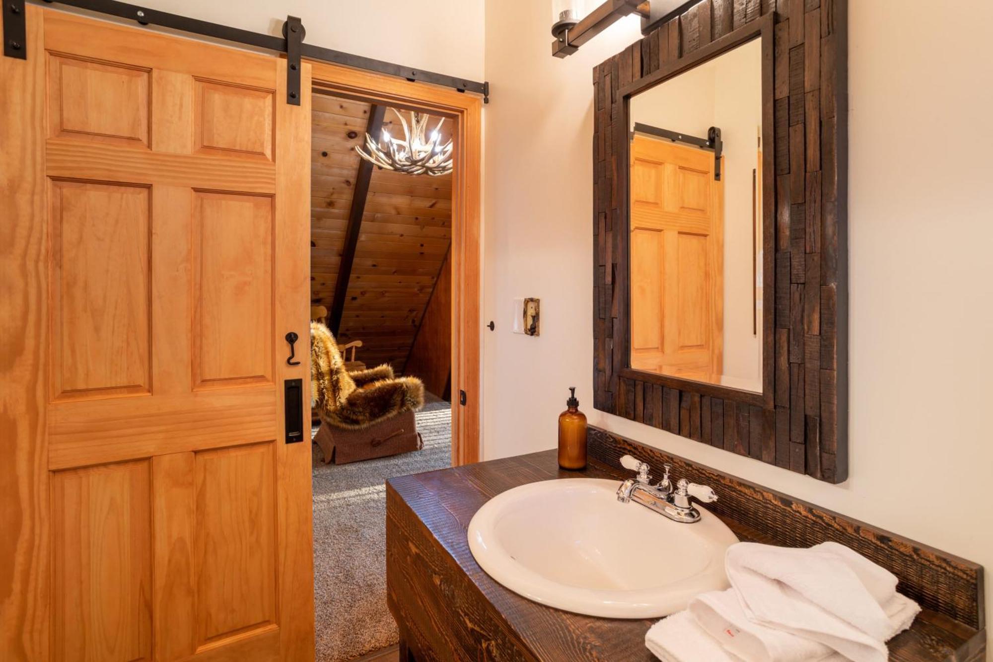 Bear'S Lair By Avantstay 3Mins From Bear Mountain Ski Resort Big Bear Lake Exterior photo